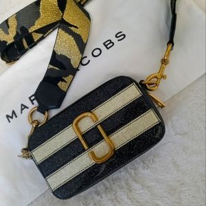 Marc Jacobs handbag camera bag gold black RARE